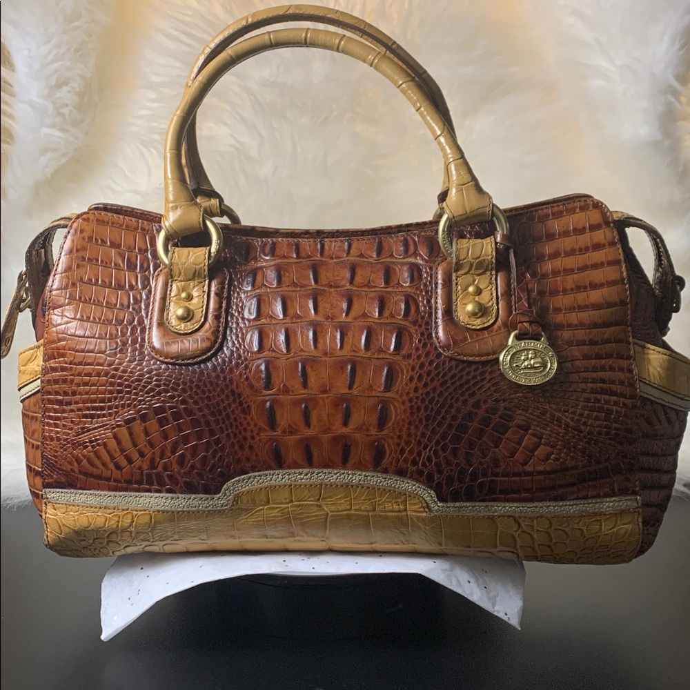 Brahmin Satchel/Crossbody bag (EUC) (Wallet not included)